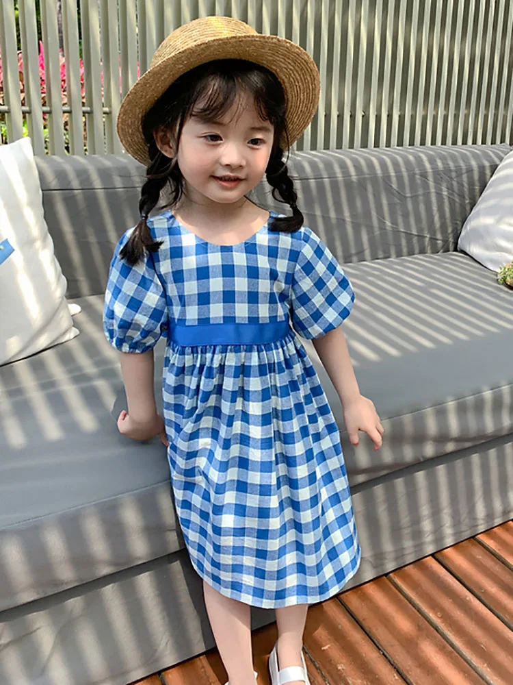 Girls' Floral Plaid Dress Bubble Sleeve O-Neck Lace Up Children's Clothing 2022 Summer New Cute Casual Knee Length Dress
Girls' Floral Plaid Dress Bubble Sleeve O-Neck Lace Up Children's Clothing 2022 Summer New Cute Casual Knee Length Dress