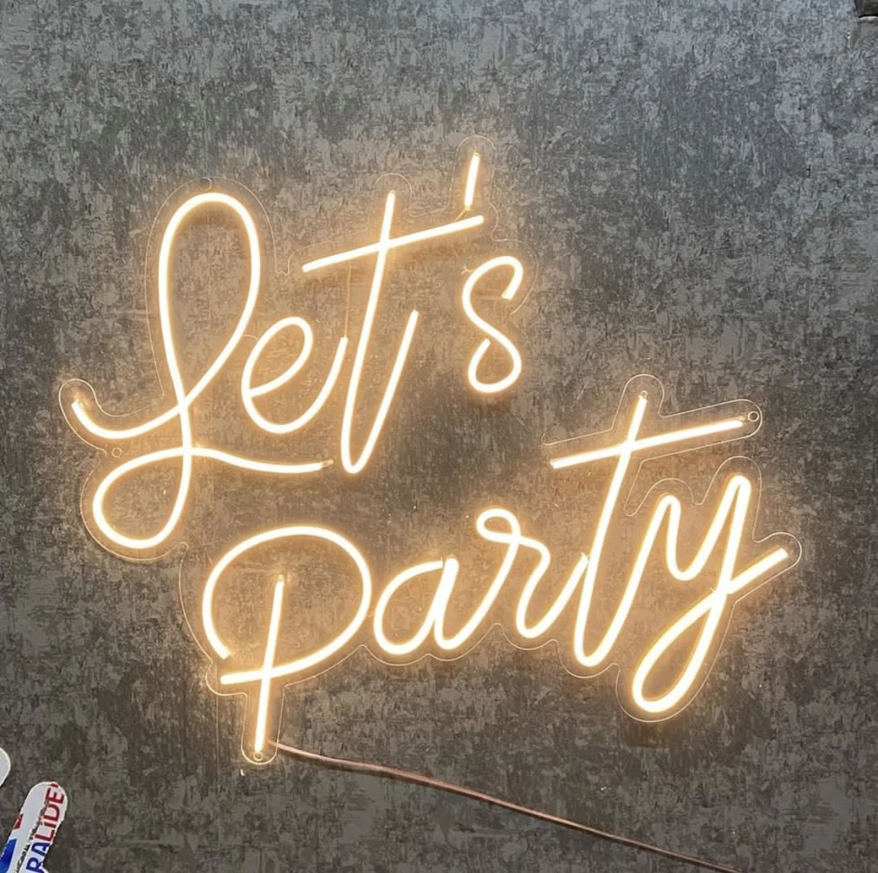 Lets Party Led Neon Sign 12v Flexible Neon Light Signs For Indoor Home Bar Party Wedding Decor
Lets Party Led Neon Sign 12v Flexible Neon Light Signs For Indoor Home Bar Party Wedding Decor