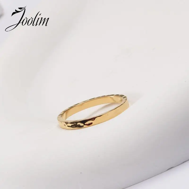 

Joolim Jewelry High End Gold Finish 18K PVD Plated Wholesale Waterproof&No Fade Minimalist Fine Hammer Stainless Steel Rings