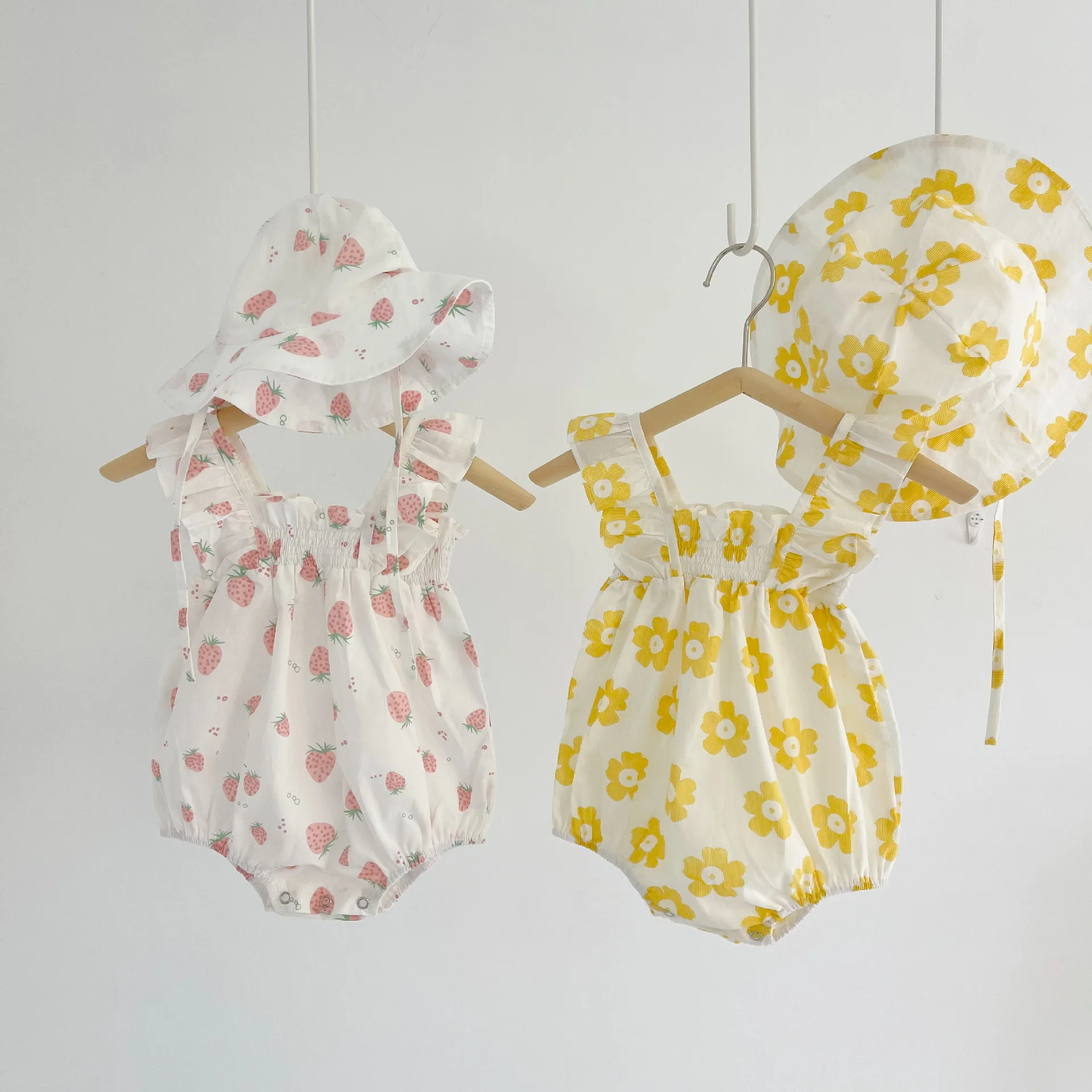Baby Girl Clothes Summer Newborn Baby Clothes For Girl Floral Infant Girls Romper Bodysuit With Sun Hat Toddler Overall Jumpsuit
Baby Girl Clothes Summer Newborn Baby Clothes For Girl Floral Infant Girls Romper Bodysuit With Sun Hat Toddler Overall Jumpsuit
