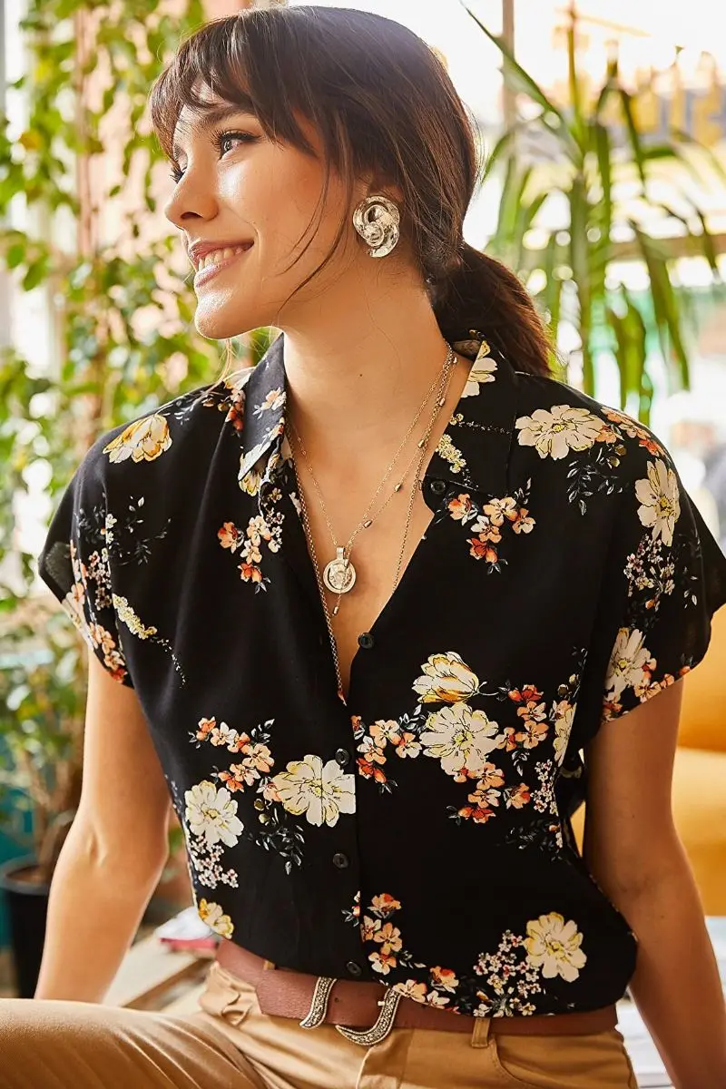 Women's black mustard floral bat viscose shirt Summer Fashion Women Shirts
Women's black mustard floral bat viscose shirt Summer Fashion Women Shirts