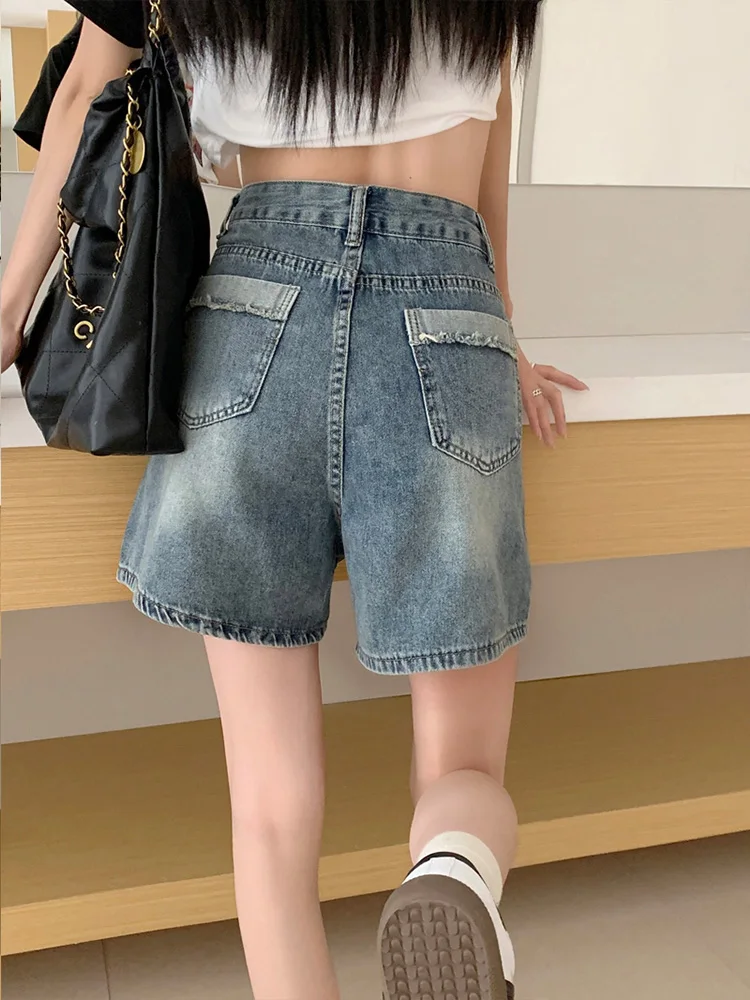 FTLZZ Summer Casual Lady Empire Slim Denim Shorts Vintage High Street Wide Leg Denim Shorts Fashion Women Mini Denim Shorts
FTLZZ Summer Casual Lady Empire Slim Denim Shorts Vintage High Street Wide Leg Denim Shorts Fashion Women Mini Denim Shorts