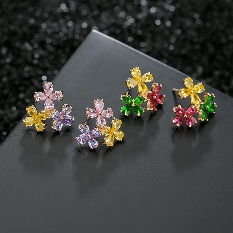 Серьги-подвески женские с серебряными иглами, розовые, золотые, белые драгоценные камни
Серьги-подвески женские с серебряными иглами, розовые, золотые, белые драгоценные камни
