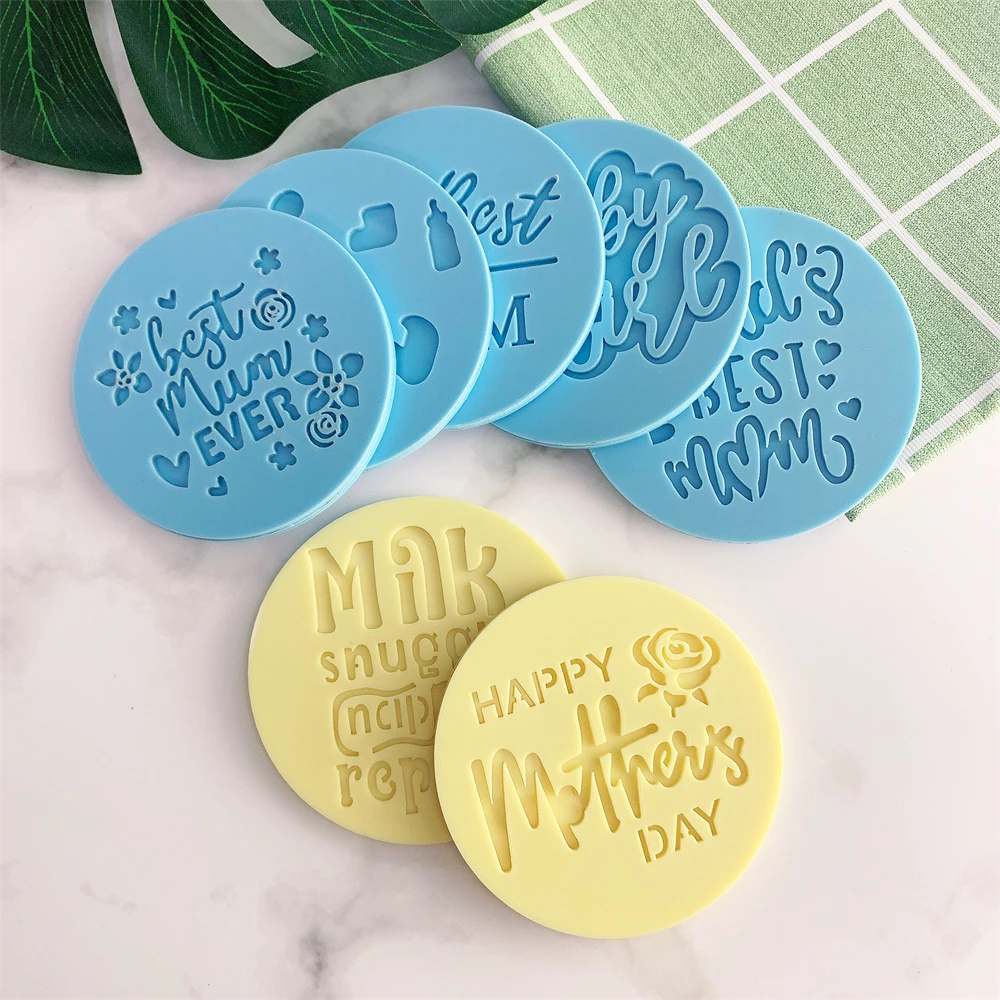 Random Round Frosted Biscuit Cookie Dessert Mold Happy Mother‘s Day Happy Father’s Day Party Bakery Household Handmade DIY Gift
Random Round Frosted Biscuit Cookie Dessert Mold Happy Mother‘s Day Happy Father’s Day Party Bakery Household Handmade DIY Gift
