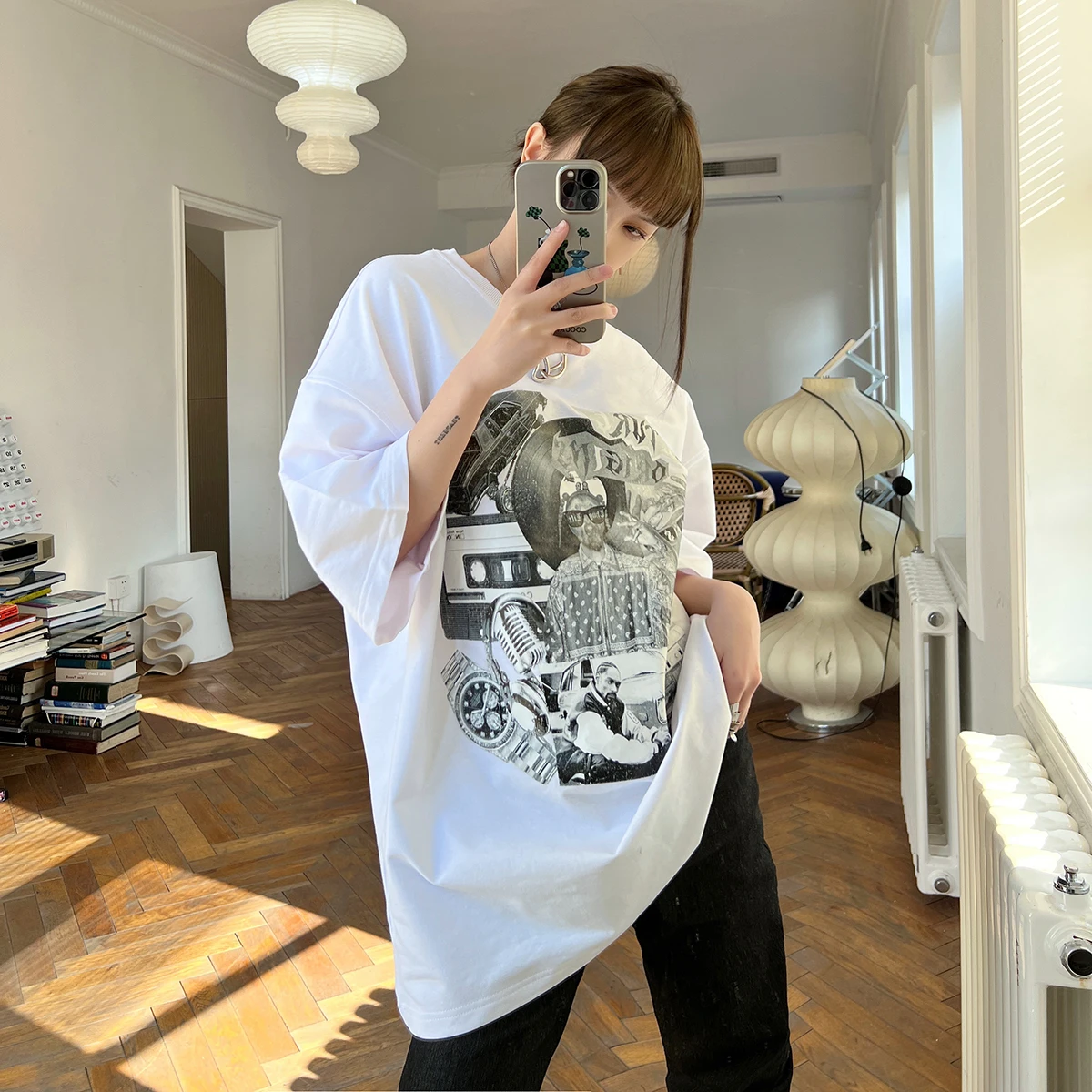 Summer Gothic Retro Crew Neck T-shirt Retro Trend American Print Short Sleeve Loose Black White Large Size Casual Men's Top
Summer Gothic Retro Crew Neck T-shirt Retro Trend American Print Short Sleeve Loose Black White Large Size Casual Men's Top