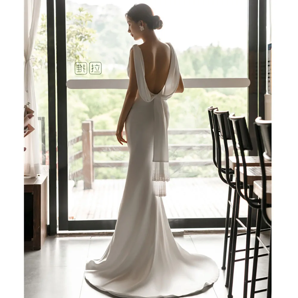 French Style Satin Wedding Dresses 2022 New Sexy Sleeveless Slim Small Trailing Bridal Dress Classic Tassel Vestidos De Novia
French Style Satin Wedding Dresses 2022 New Sexy Sleeveless Slim Small Trailing Bridal Dress Classic Tassel Vestidos De Novia