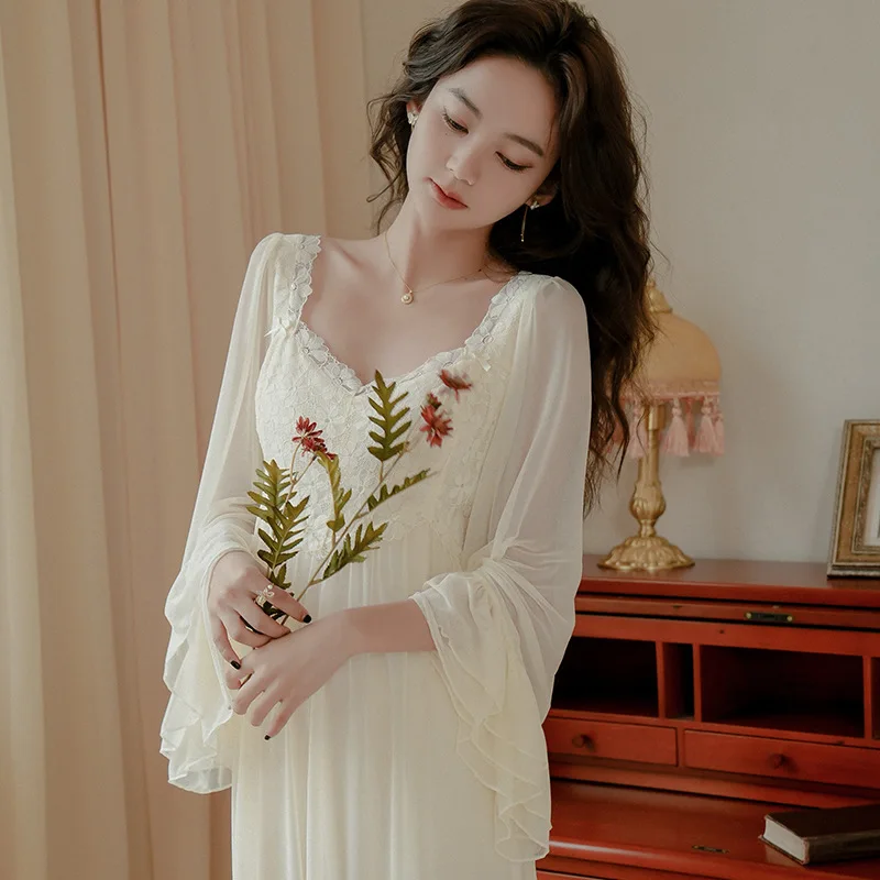Retro Pajamas for Women Nightgown Palace Style Lace Trim Long Sleeve Square Neck Nightdress Loungewear Woman Sleepdress Pijama
Retro Pajamas for Women Nightgown Palace Style Lace Trim Long Sleeve Square Neck Nightdress Loungewear Woman Sleepdress Pijama
