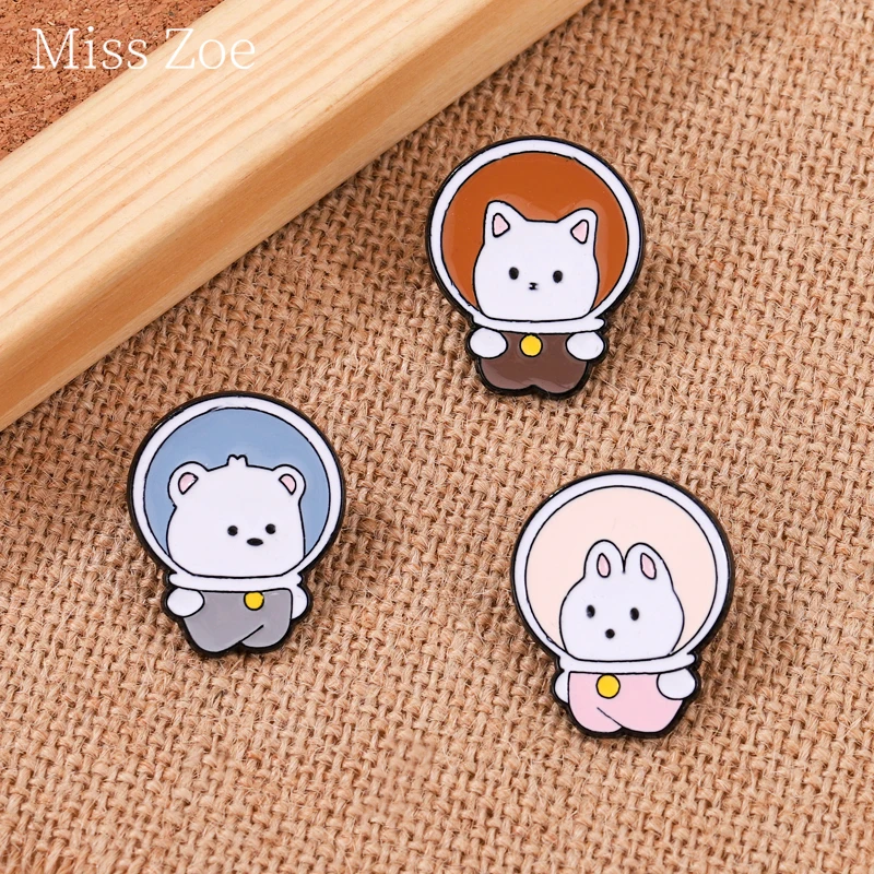 Kawaii Pink Rabbit Enamel Pins Comic Astronaut Cat Bear Brooches On Denim Jacket Laple Pin Gift For Kids Friend Jewelry
Kawaii Pink Rabbit Enamel Pins Comic Astronaut Cat Bear Brooches On Denim Jacket Laple Pin Gift For Kids Friend Jewelry