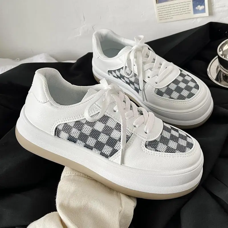 HOUZHOU Plaid 2022 Summer White Platform Flat Shoes Women's Sneakers Casual Korean Sports Vulcanize Running Tennis Basket Lolita
HOUZHOU Plaid 2022 Summer White Platform Flat Shoes Women's Sneakers Casual Korean Sports Vulcanize Running Tennis Basket Lolita