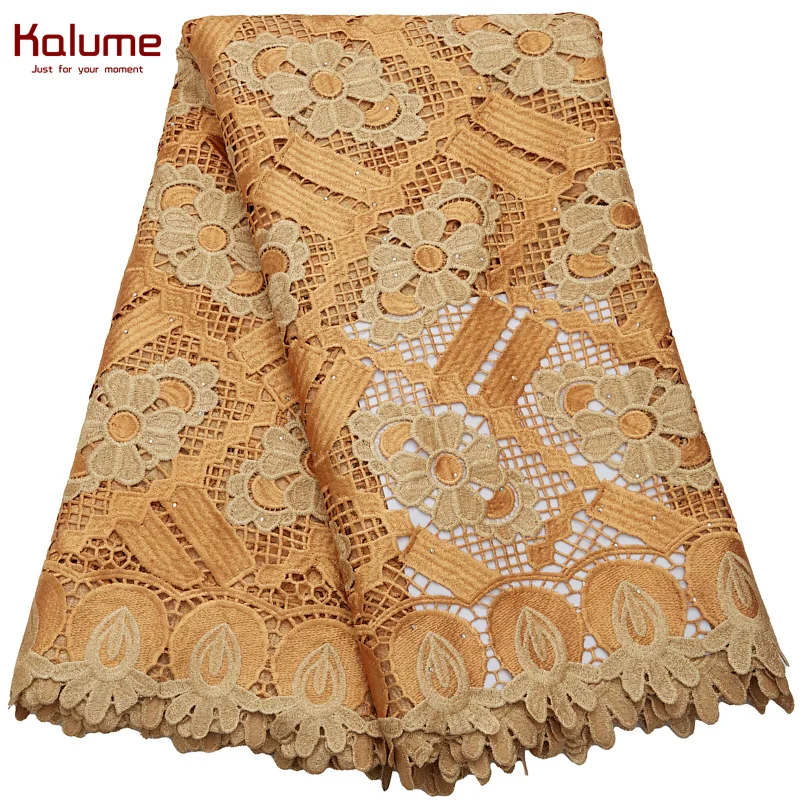 Kalume African Guipure Lace Fabric Royal Blue And Gold French Guipure Tissu Nigerian Mesh Lace Fabric Dresses For Women H2793
Kalume African Guipure Lace Fabric Royal Blue And Gold French Guipure Tissu Nigerian Mesh Lace Fabric Dresses For Women H2793