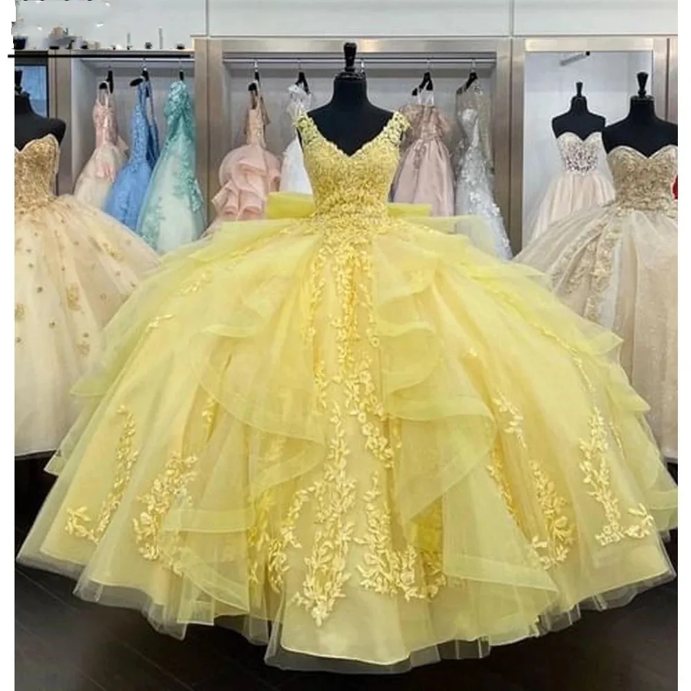 Yellow Puffy Quinceanera Dresses Ball Gown V-neck Floor Length Tulle Appliques Mexican Sweet 16 Dresses 15 Anos 
Yellow Puffy Quinceanera Dresses Ball Gown V-neck Floor Length Tulle Appliques Mexican Sweet 16 Dresses 15 Anos