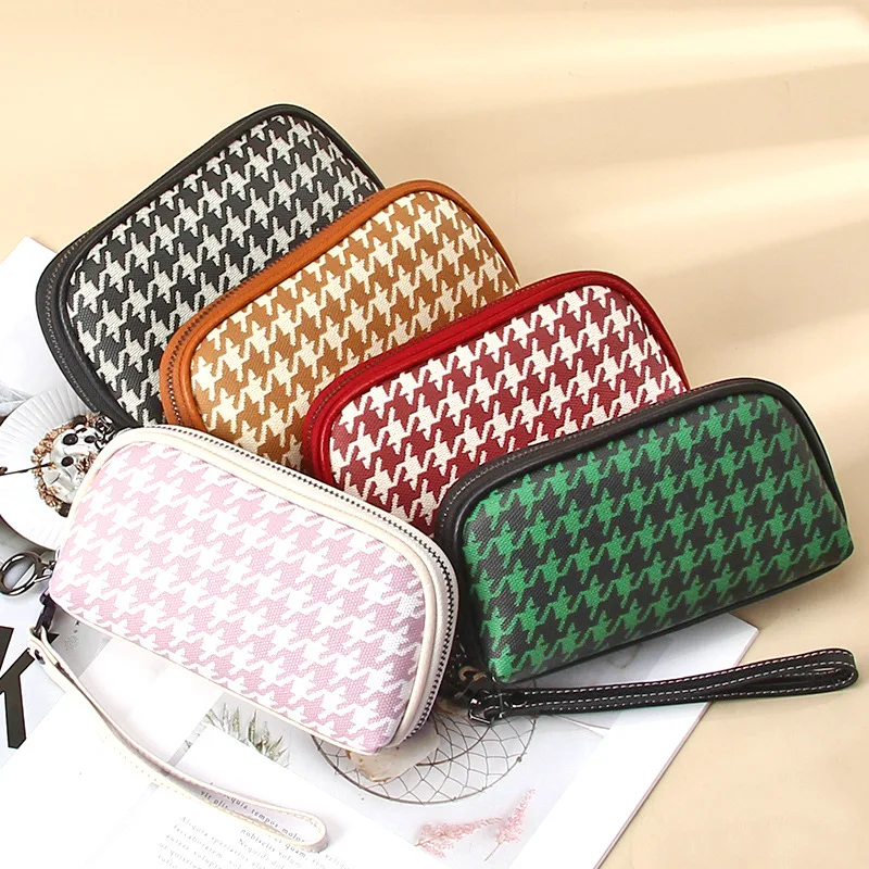 Fashion Women's Genuine Leather Wallet Wristlet Clutch Houndstooth Pattern Cell Phone Wallet Multi Card Organizer Wallet Purse
Fashion Women's Genuine Leather Wallet Wristlet Clutch Houndstooth Pattern Cell Phone Wallet Multi Card Organizer Wallet Purse
