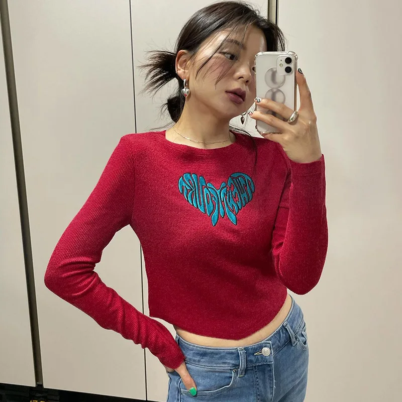 2022 Autumn Women's New Round Neck Pullover Long Sleeve Open Navel Embroidered Casual Fashion Top
2022 Autumn Women's New Round Neck Pullover Long Sleeve Open Navel Embroidered Casual Fashion Top