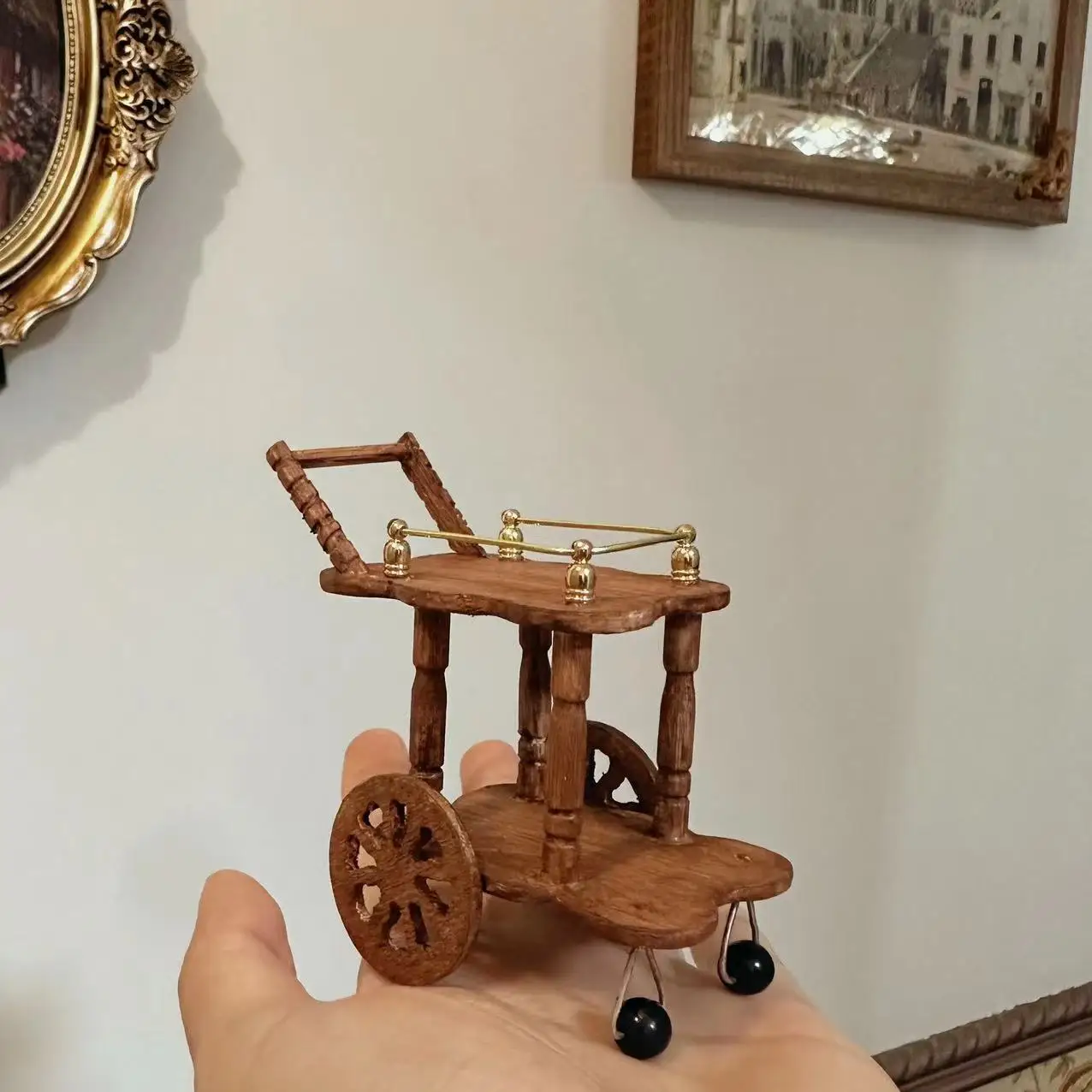 Тележка кукольный домик мини деревянный журнальный столик гостиная миниатюрная настольная мебель игрушки кукольный домик декоративные аксессуары
Тележка кукольный домик мини деревянный журнальный столик гостиная миниатюрная настольная мебель игрушки кукольный домик декоративные аксессуары