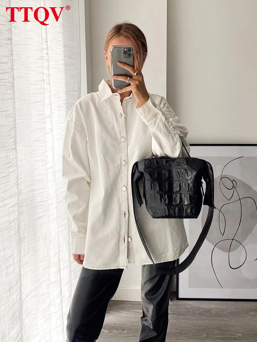 TTQV Fashion Long Sleeve Cotton Woman Blouses 2022 Autumn White Lapel Loose Shirts Casual Office Lady Single-breasted Blouse
TTQV Fashion Long Sleeve Cotton Woman Blouses 2022 Autumn White Lapel Loose Shirts Casual Office Lady Single-breasted Blouse