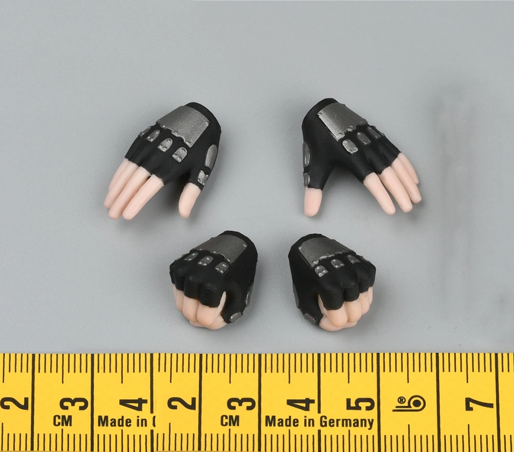 1/6th SUPER DUCK SET070 Fantasy Fighting Goddess Female Black Hand Gloved Types Changeable For 12inch Body Doll Collectable 
1/6th SUPER DUCK SET070 Fantasy Fighting Goddess Female Black Hand Gloved Types Changeable For 12inch Body Doll Collectable