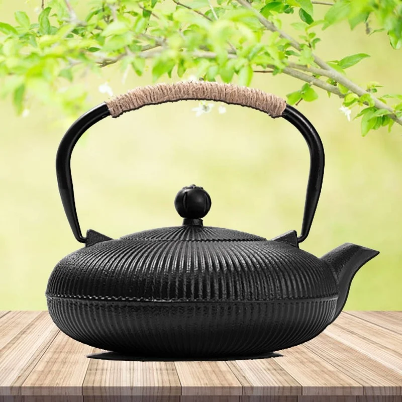 800ML Japanese Cast Iron Teapot With Filter Flat Kettle For Boiling Water Handmade Kung Fu Tea Set Electric Ceramic Stove Teapot
800ML Japanese Cast Iron Teapot With Filter Flat Kettle For Boiling Water Handmade Kung Fu Tea Set Electric Ceramic Stove Teapot