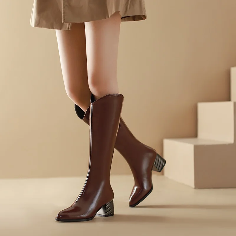 smiple fashion autumn winter women leather boots high heels zipper knee high boots black pointed toe shoes women warm snow boots
smiple fashion autumn winter women leather boots high heels zipper knee high boots black pointed toe shoes women warm snow boots