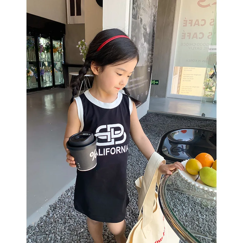 MiDoDo 2022 Summer Baby Girls Cotton Letter Sleeveless T-shirt Dress Children Casual Loose Black Long Tee Kids Clothes
MiDoDo 2022 Summer Baby Girls Cotton Letter Sleeveless T-shirt Dress Children Casual Loose Black Long Tee Kids Clothes