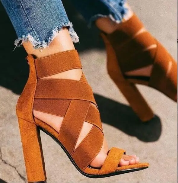 2022 New Fashion Ladies Summer Sexy Zipper High Heels Party Shoes Ladies Solid Color Open Toe Fish Mouth Chunky Heel Sandals
2022 New Fashion Ladies Summer Sexy Zipper High Heels Party Shoes Ladies Solid Color Open Toe Fish Mouth Chunky Heel Sandals