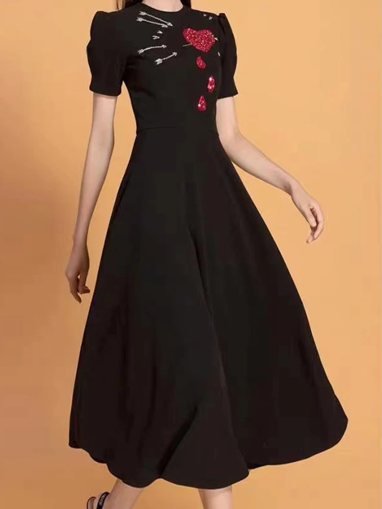 Runway Designer High Quality 2022 Summer New Women's Fashion Casual Party Vintage Elegant High Street Embroidered Black Dress
Runway Designer High Quality 2022 Summer New Women's Fashion Casual Party Vintage Elegant High Street Embroidered Black Dress
