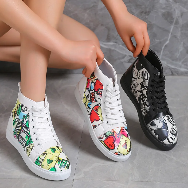 High Top Sneakers Women 2022 New Print Platform Shoes Women's Casual Flat Vulcanized Shoes Lace-up White Students Board Shoe
High Top Sneakers Women 2022 New Print Platform Shoes Women's Casual Flat Vulcanized Shoes Lace-up White Students Board Shoe