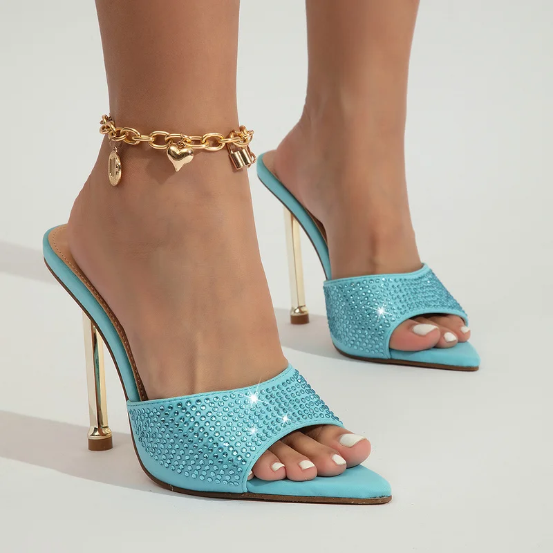 Women Sandals outdoor fashion Strappy Slippers Women High Heels Flip Flops outdoor breathable Slides Party Shoes Woman
Women Sandals outdoor fashion Strappy Slippers Women High Heels Flip Flops outdoor breathable Slides Party Shoes Woman