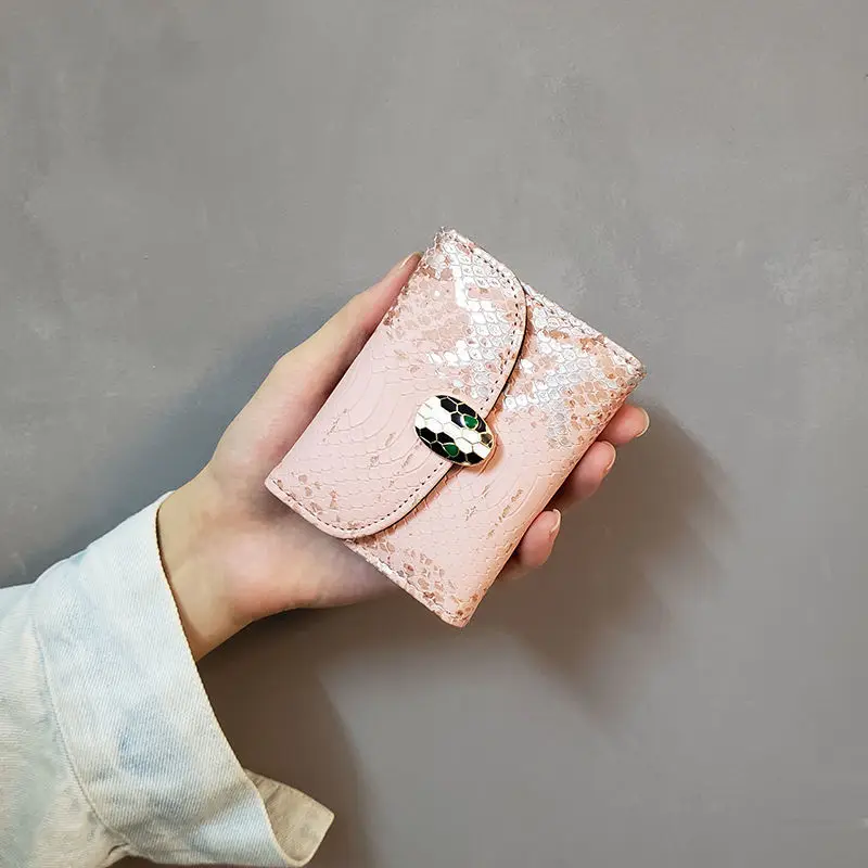 Luxury Design Lady Wallet Card Holder Buckle Wallet Solid Coin Purse Accordion Design Rfid ID Business Credit Card Bags
Luxury Design Lady Wallet Card Holder Buckle Wallet Solid Coin Purse Accordion Design Rfid ID Business Credit Card Bags