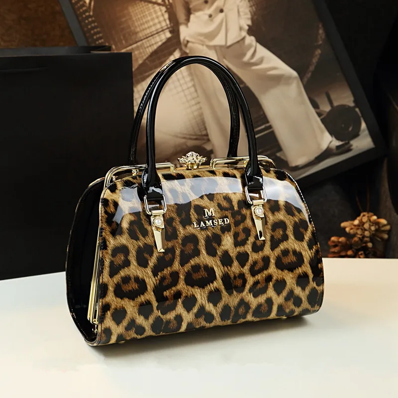 New Fashion Diamond leopard Women Handbag cowhide leather ladies Portable party tote evening Bag female shoulder diagonal bags
New Fashion Diamond leopard Women Handbag cowhide leather ladies Portable party tote evening Bag female shoulder diagonal bags