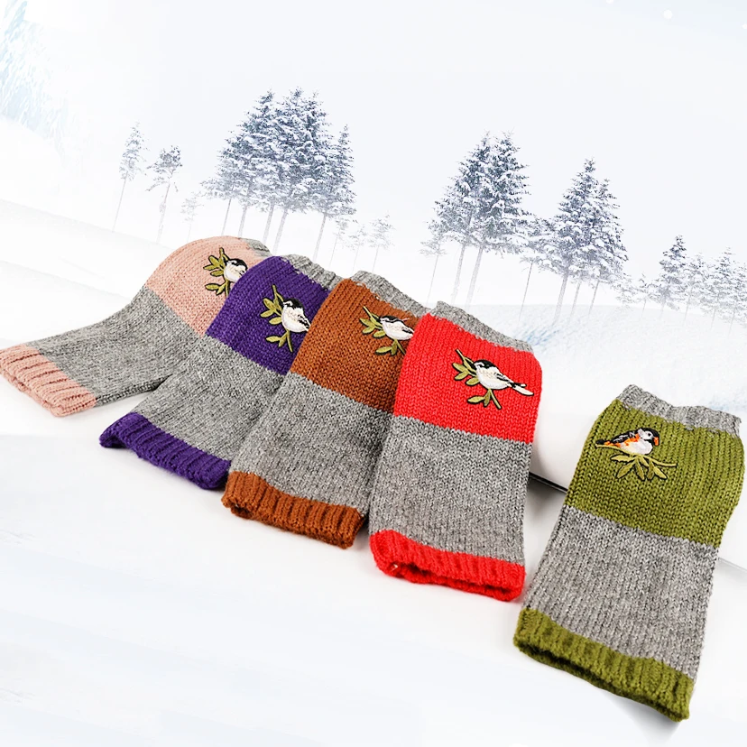 Embroidery Bird Knitted Gloves Tube Fingerless Mittens for Women Wool Knitting Block Splice Glove Girls Gloves Without Fingers
Embroidery Bird Knitted Gloves Tube Fingerless Mittens for Women Wool Knitting Block Splice Glove Girls Gloves Without Fingers