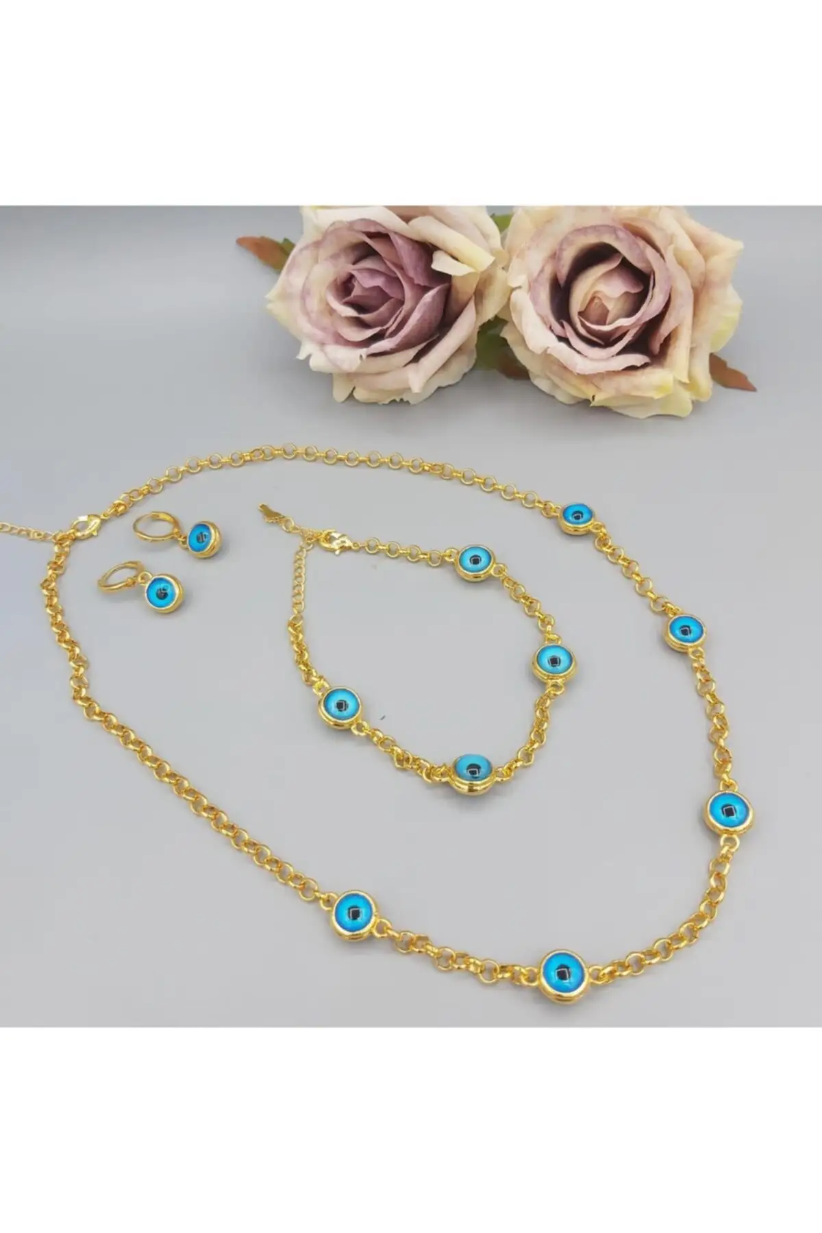 Женская бижутерия, позолоченное ожерелье, серьги, браслет 
Женская бижутерия, позолоченное ожерелье, серьги, браслет