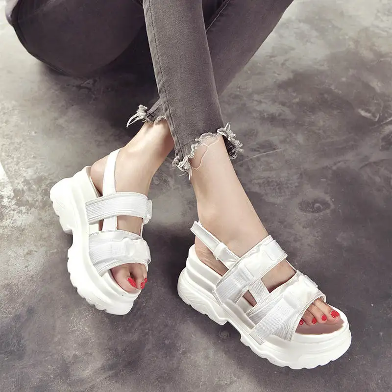 Wedges Flip Flops Woman Non-Casual Leather Wedge Heel Vulcanization Thong Sandals Shoo Fashion Women's Sandals 2021 Aqua Tennis
Wedges Flip Flops Woman Non-Casual Leather Wedge Heel Vulcanization Thong Sandals Shoo Fashion Women's Sandals 2021 Aqua Tennis