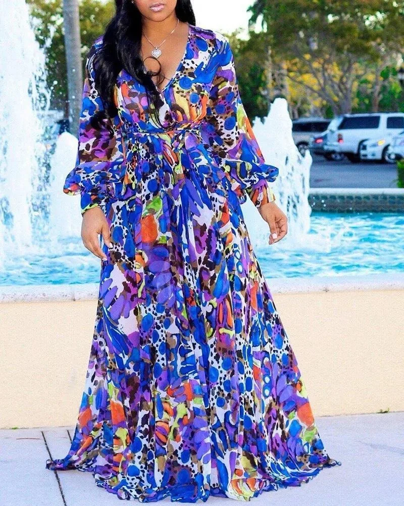 Bohemian Floral Printed Dresses for Women Holiday Beach Boho Sundress Elegant Ladies Long Sleeve V-neck Casual Dress Party
Bohemian Floral Printed Dresses for Women Holiday Beach Boho Sundress Elegant Ladies Long Sleeve V-neck Casual Dress Party
