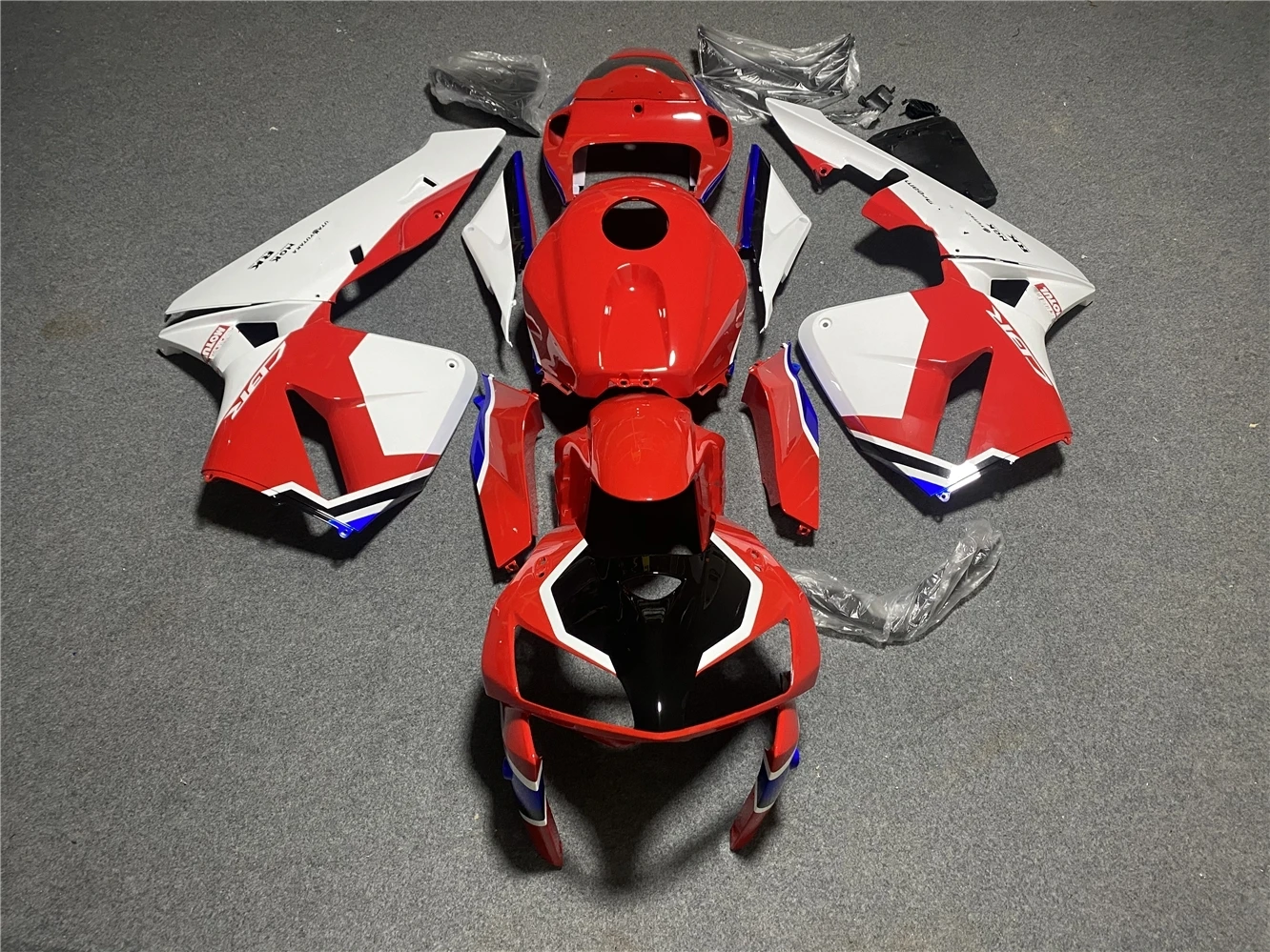 Motorcycle Fairing Kit Suitable for CBR600RR 05-06 CBR600 F5 2005 2006 Fairing Red Blue White Black
Motorcycle Fairing Kit Suitable for CBR600RR 05-06 CBR600 F5 2005 2006 Fairing Red Blue White Black
