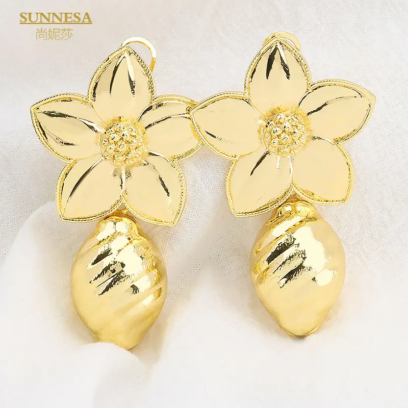 SUNNESA Flower Earrings 18k Gold Plated Luxury Dubai Jewelry Fashion Spiral Design Littler Ball African Drop Earrings for Women
SUNNESA Flower Earrings 18k Gold Plated Luxury Dubai Jewelry Fashion Spiral Design Littler Ball African Drop Earrings for Women