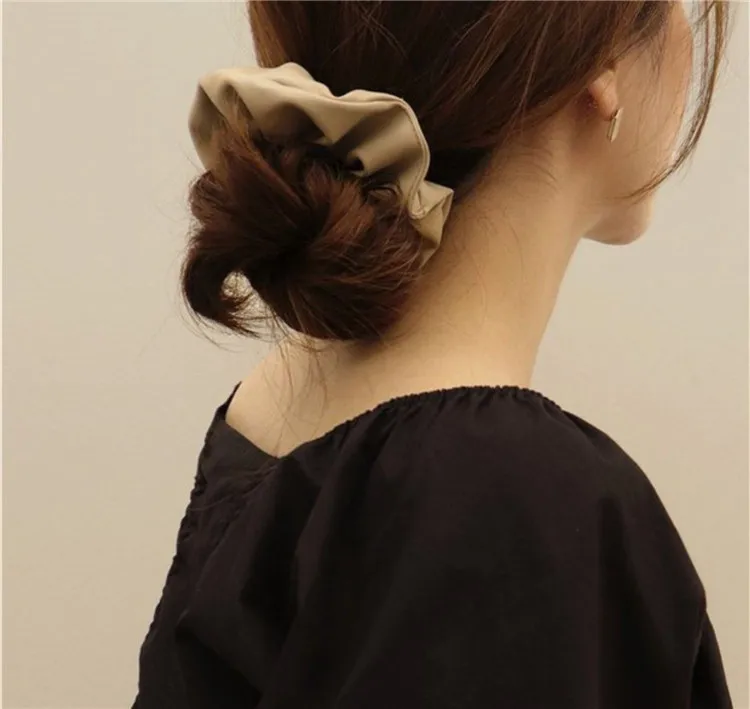 PU Hair Rope New Accessories Headwear Girl Korean Leather Hip-hop Trendy Ladies Hair Ring Triangle Standard Hair Accessories 
PU Hair Rope New Accessories Headwear Girl Korean Leather Hip-hop Trendy Ladies Hair Ring Triangle Standard Hair Accessories