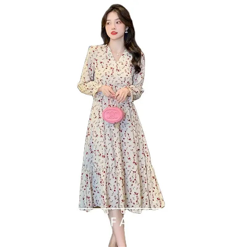 Elegant printed Chiffon Dress for Women Clothing Spring Autumn 2023 New V-neck Long Sleeved Pleated Floral Dress AC673
Elegant printed Chiffon Dress for Women Clothing Spring Autumn 2023 New V-neck Long Sleeved Pleated Floral Dress AC673