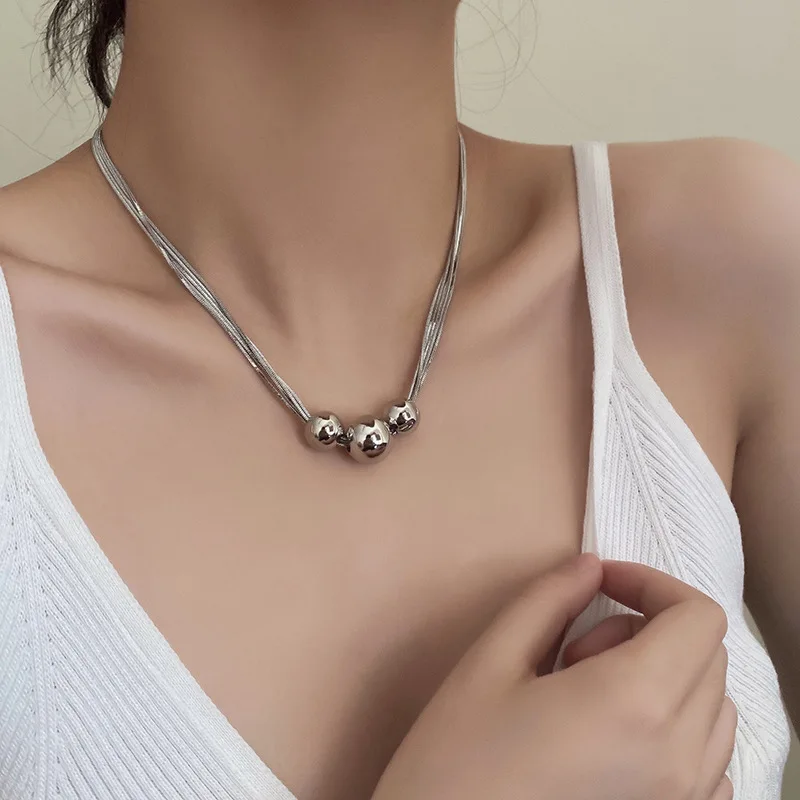Metal Silver Color Titanium Steel Ball Charm Multi-layer Chain Fashion Necklace for Women Trendy Design Clavicle Chain
Metal Silver Color Titanium Steel Ball Charm Multi-layer Chain Fashion Necklace for Women Trendy Design Clavicle Chain