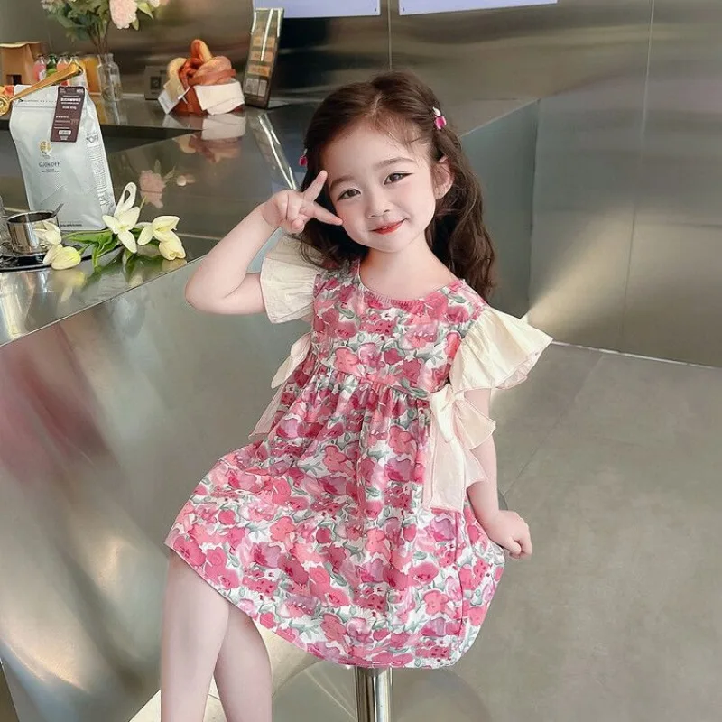 Children's 2023 Summer New Girls' Fashionable Floral Bow Tie Flying Sleeve Tank Top Skirt Girl Sweet
Children's 2023 Summer New Girls' Fashionable Floral Bow Tie Flying Sleeve Tank Top Skirt Girl Sweet