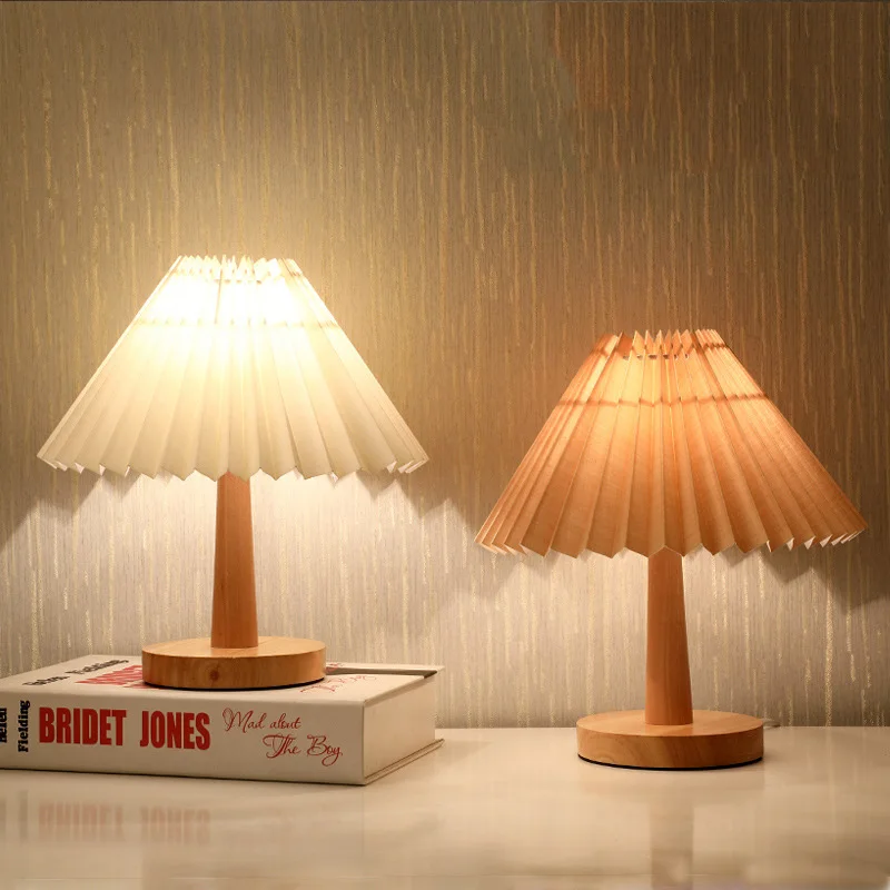 Retro Solid Wood Pleated Table Lamp USB Remote Control Dimming Umbrella Night Light Bedroom Living Room Bedside Decorative Lamp
Retro Solid Wood Pleated Table Lamp USB Remote Control Dimming Umbrella Night Light Bedroom Living Room Bedside Decorative Lamp