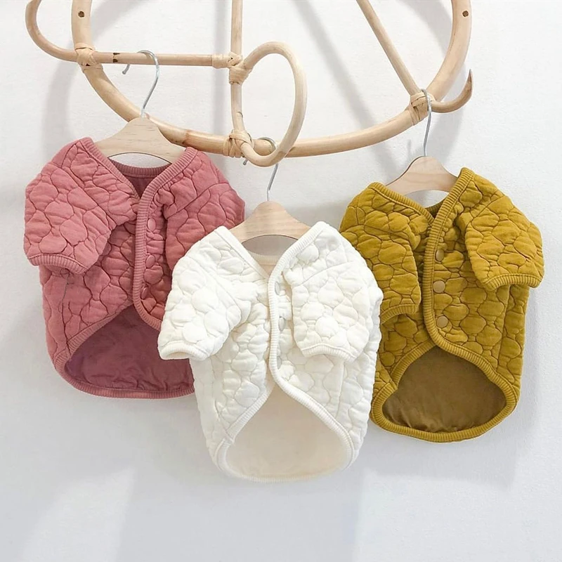 Fashion White Open Shirt Thickened Beautiful Cotton Pet Jacket Dog Down Coat Winter Puppy Clothes Warm Clothes Teddy
Fashion White Open Shirt Thickened Beautiful Cotton Pet Jacket Dog Down Coat Winter Puppy Clothes Warm Clothes Teddy