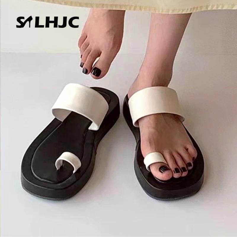 SLHJC Summer Platform Sandals Women Casual Flat Heel Leather Slippers Outside Holiday Thong Shoes
SLHJC Summer Platform Sandals Women Casual Flat Heel Leather Slippers Outside Holiday Thong Shoes