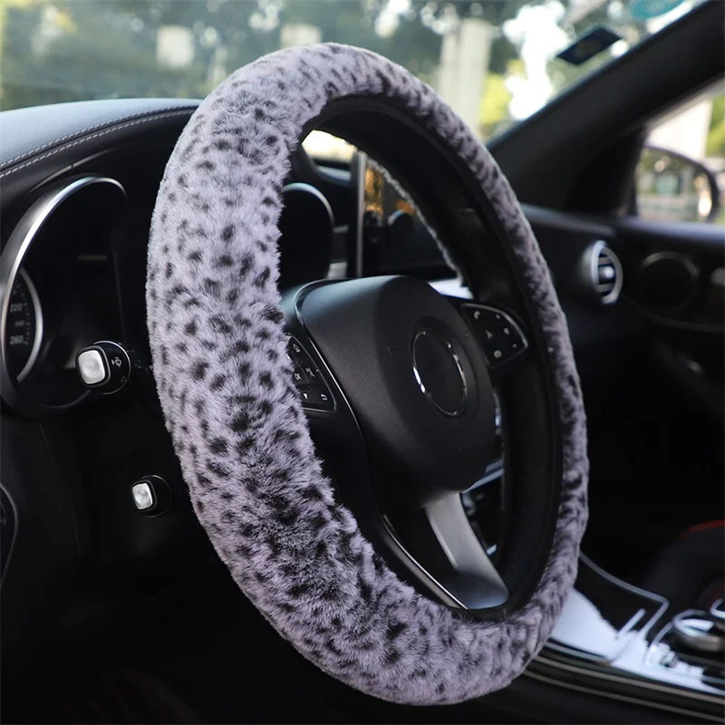 Leopard Print Plush Steering Wheel Cover For Creative Auto Winter Warm Plush Universal Fit For 38cm Steering Wheel Decoration
Leopard Print Plush Steering Wheel Cover For Creative Auto Winter Warm Plush Universal Fit For 38cm Steering Wheel Decoration