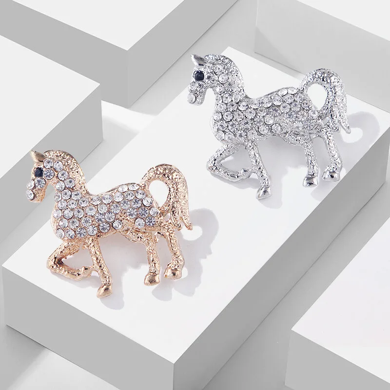 Korean Fashion Rhinestone Animal Horse Brooch Pins Metal Crystal Corsage Suit Shirt Collar Luxulry Brooches Jewelry Accessories
Korean Fashion Rhinestone Animal Horse Brooch Pins Metal Crystal Corsage Suit Shirt Collar Luxulry Brooches Jewelry Accessories