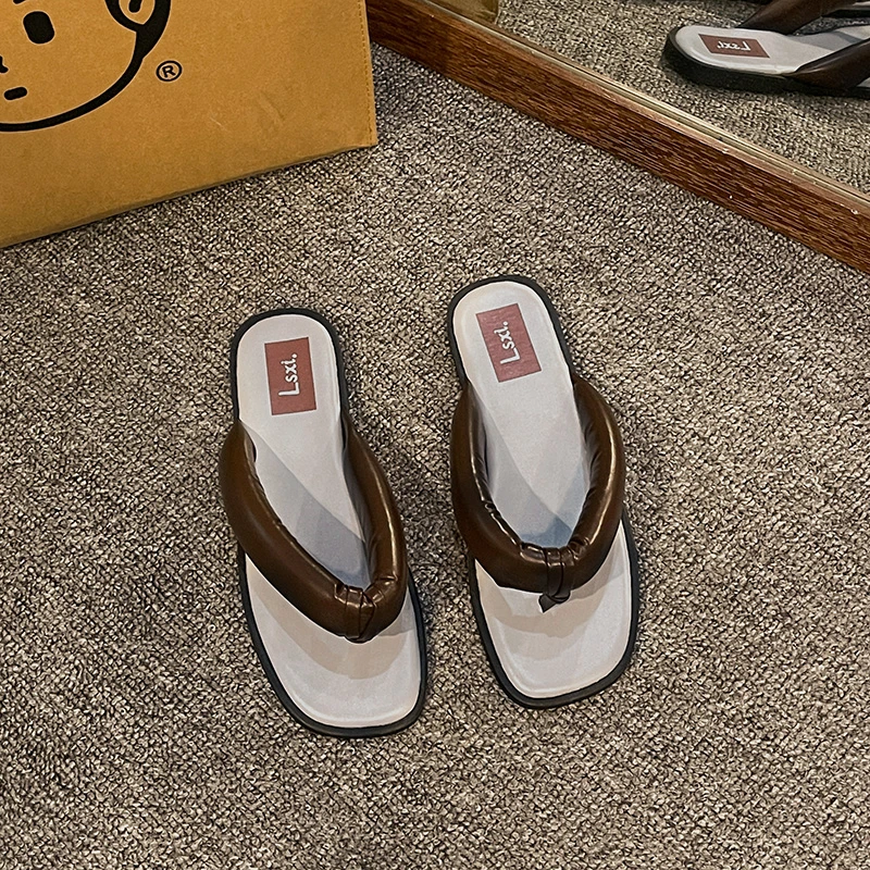Women's Slipper Korean Casual Anti-slip Flats Flip-flops Simple Fashion Clip-toe Slippers 2023 Summer Beach Sandal
Women's Slipper Korean Casual Anti-slip Flats Flip-flops Simple Fashion Clip-toe Slippers 2023 Summer Beach Sandal