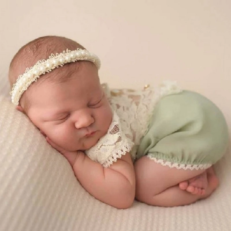Photo Shooting Props for Baby Girls 0-3M Headdress & Backless Lace Jumpsuits Newborn Shower Party Outfit Fotografie Accessories
Photo Shooting Props for Baby Girls 0-3M Headdress & Backless Lace Jumpsuits Newborn Shower Party Outfit Fotografie Accessories