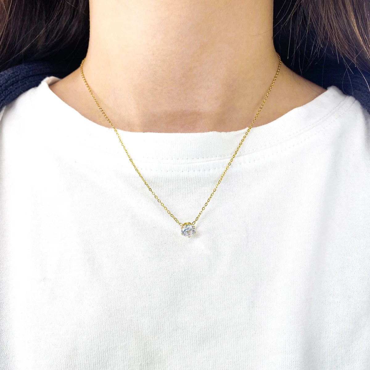 Hot Selling Gold Plated Stainless Steel Long Multi Zircon Inlaid Tassel Y Shaped Necklace
Hot Selling Gold Plated Stainless Steel Long Multi Zircon Inlaid Tassel Y Shaped Necklace