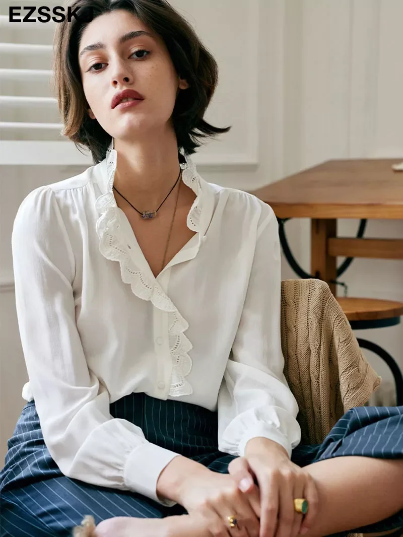 Spring Autumn Retro French lace blouse shirt women top 2021 female loose blouse shirts long sleeve elegant blouse
Spring Autumn Retro French lace blouse shirt women top 2021 female loose blouse shirts long sleeve elegant blouse
