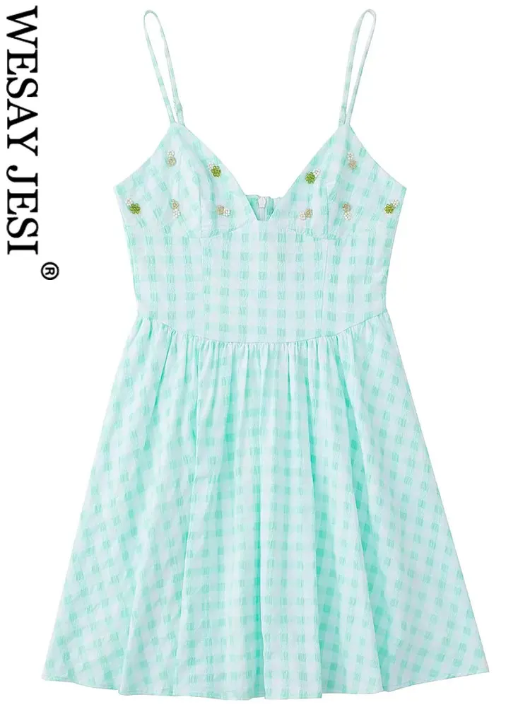 WESAY JESI Trendy Elegant Slim V-Neck Short Women's Dress Fashion Retro Fresh Blue and White Small Plaid Print Lady Sling Dress
WESAY JESI Trendy Elegant Slim V-Neck Short Women's Dress Fashion Retro Fresh Blue and White Small Plaid Print Lady Sling Dress