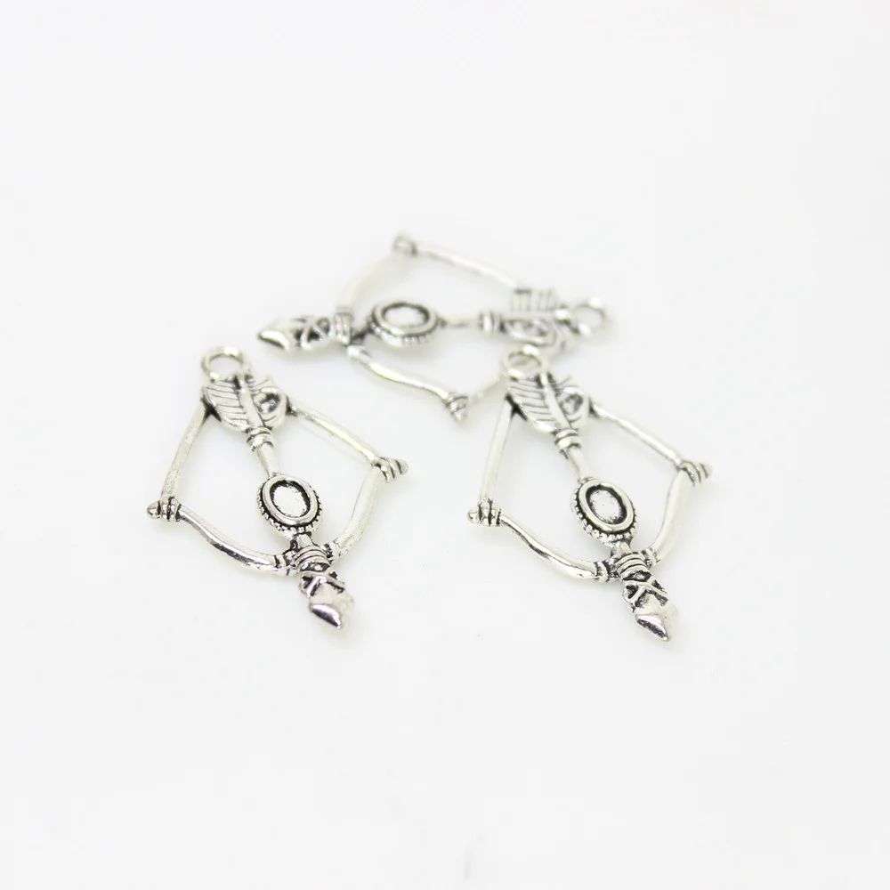 10Pcs/35x25mm Antique Silver Tone Arrow Bow Charm Pendant For Necklace Earring Diy Jewelry Making
10Pcs/35x25mm Antique Silver Tone Arrow Bow Charm Pendant For Necklace Earring Diy Jewelry Making